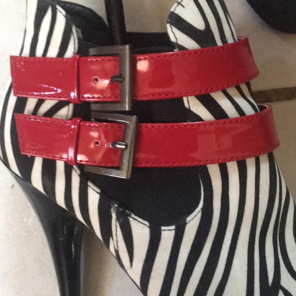 STILETTO BOOTIES - Picture 7 of 10